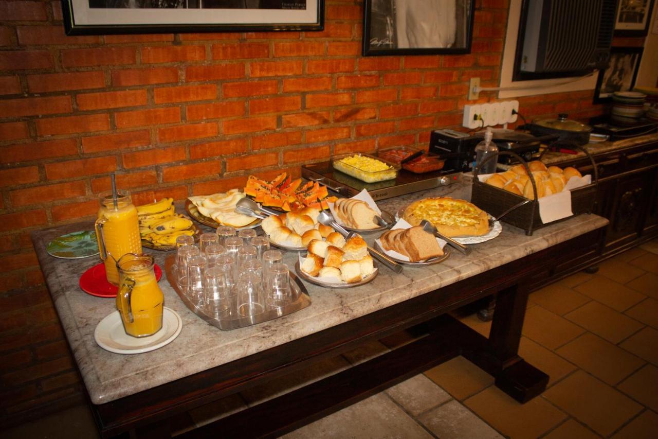 Bougainville Hotel