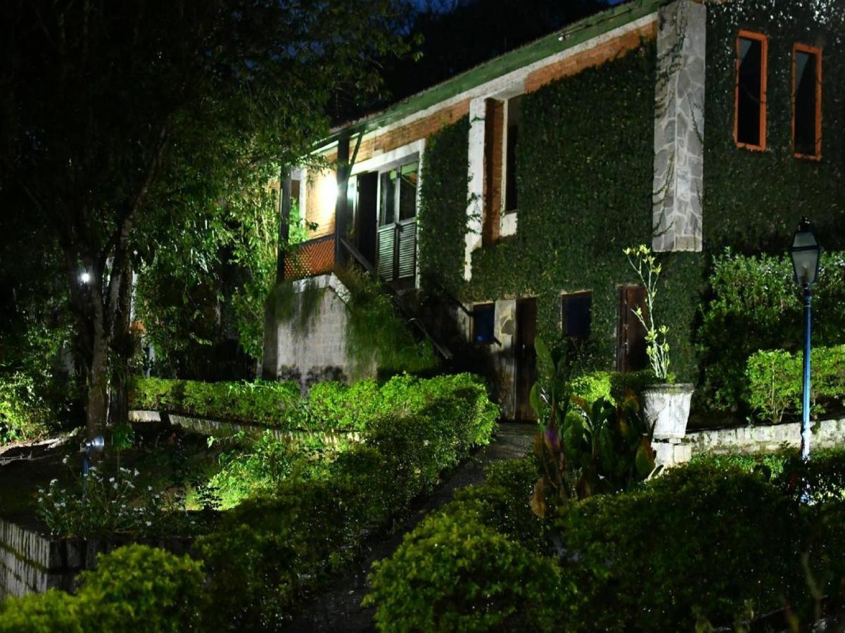 Bougainville Hotel
